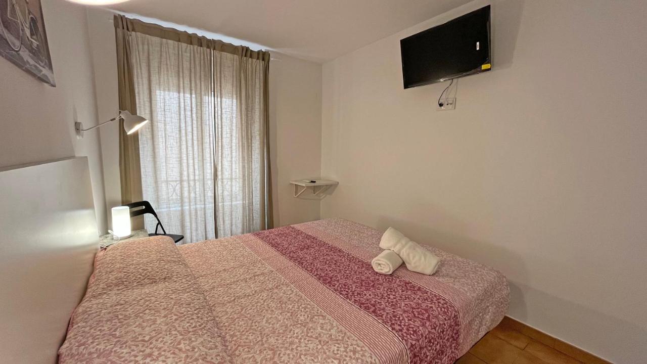 Hostal La Premsa Arenys de Mar Zewnętrze zdjęcie