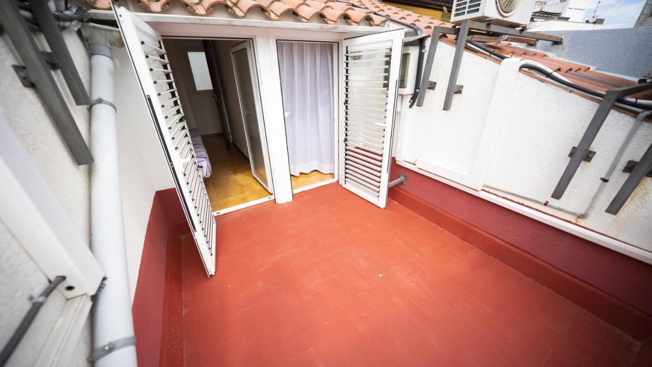 Hostal La Premsa Arenys de Mar Zewnętrze zdjęcie