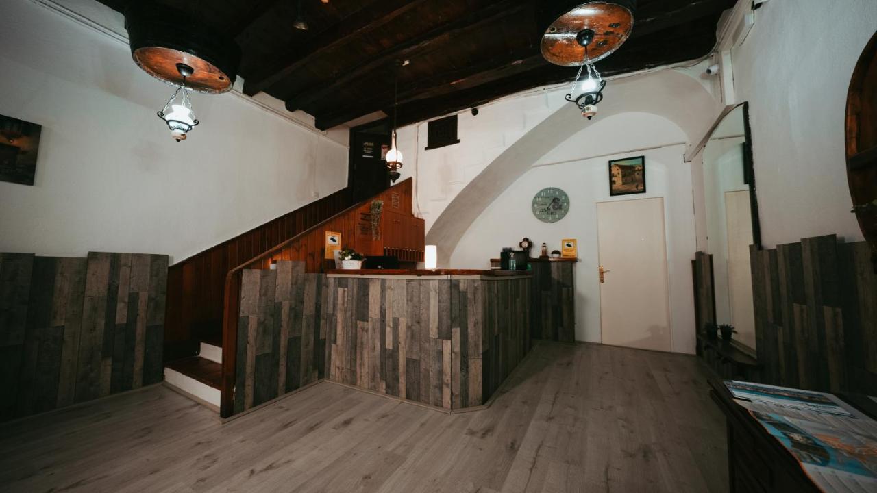 Hostal La Premsa Arenys de Mar Zewnętrze zdjęcie